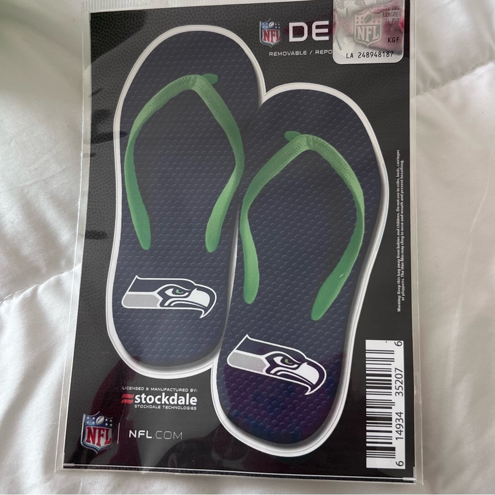 Seattle Seahawks Bundle! - Picture 3 of 6